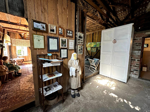 Laisvės kovotojų J. ir V. Sutkų muziejus