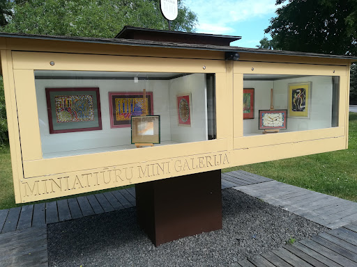 Miniatiūrų mini galerija