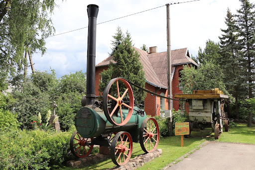 K.Sakalausko privatus senienų muziejus