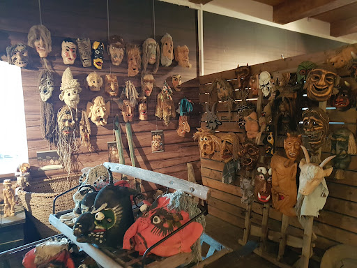 Užgavėnių kaukių ekspozicija