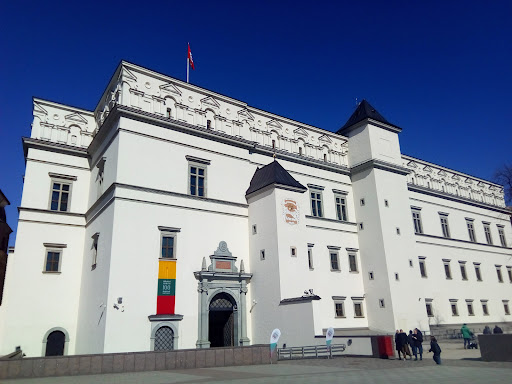 LNM Signatarų namai